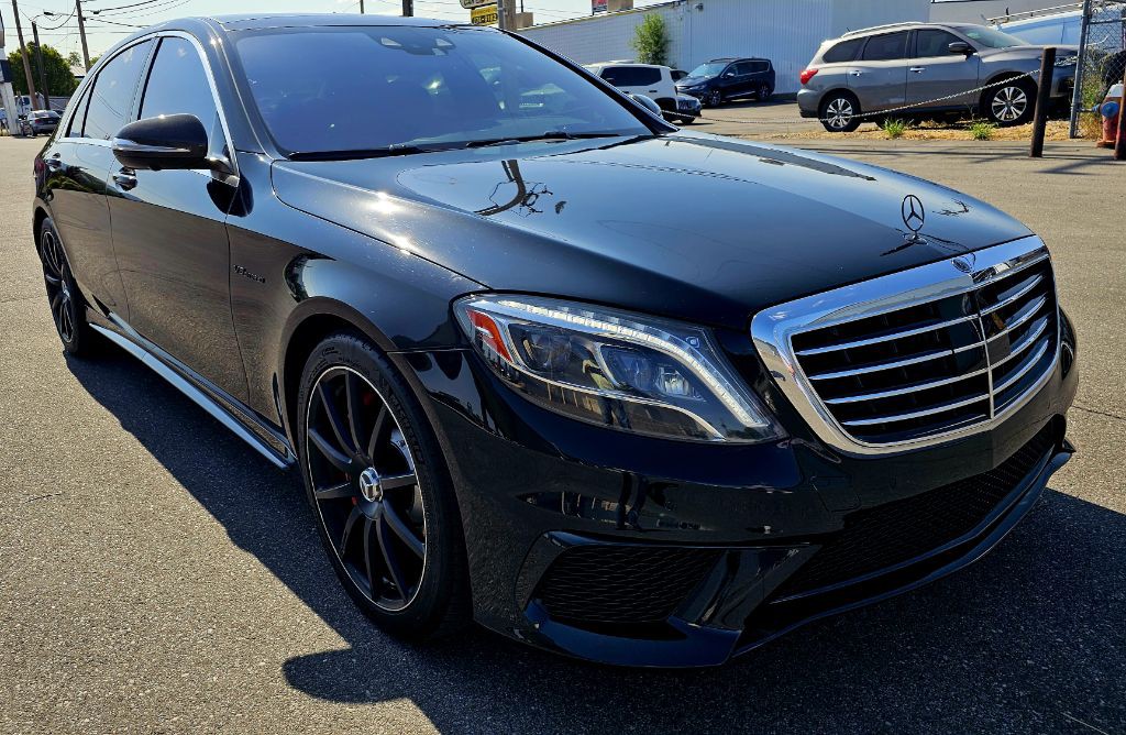2015 Mercedes-Benz S-Class Image 3