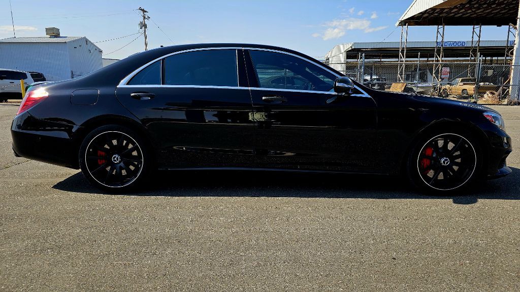 2015 Mercedes-Benz S-Class Image 4