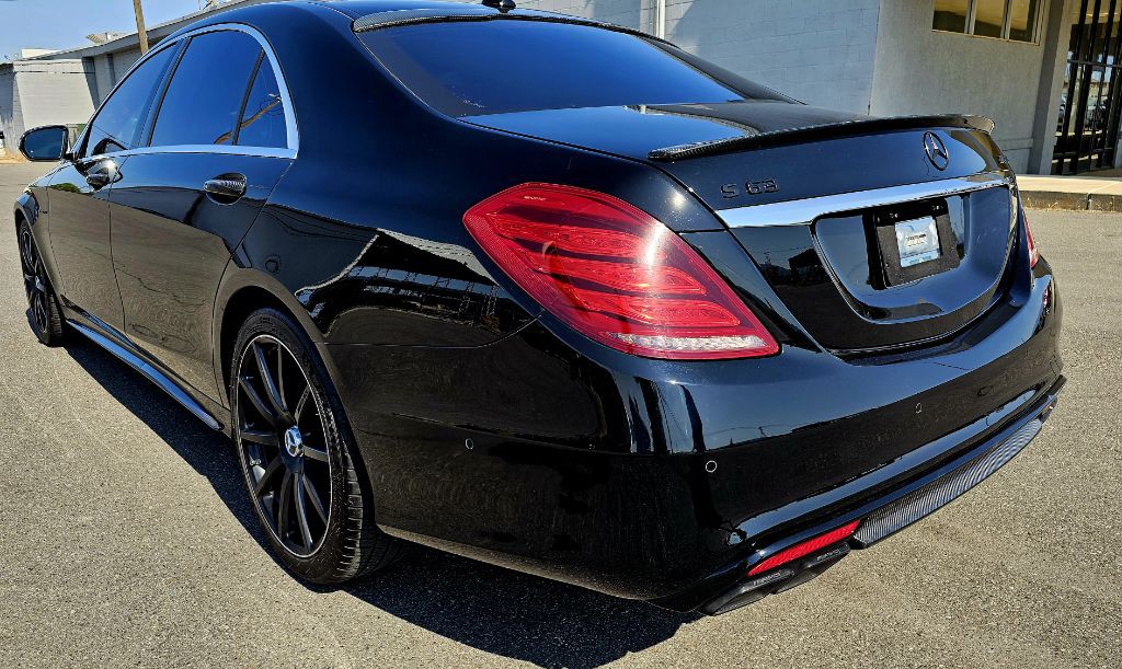 2015 Mercedes-Benz S-Class Image 7