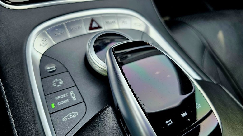 2015 Mercedes-Benz S-Class Image 26
