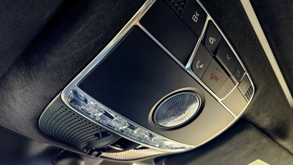 2015 Mercedes-Benz S-Class Image 34