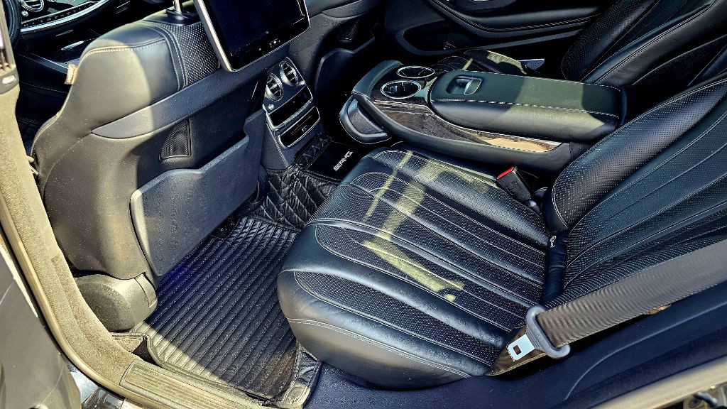 2015 Mercedes-Benz S-Class Image 37