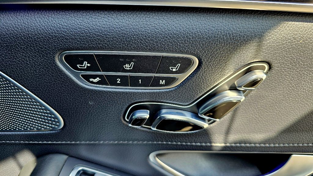 2015 Mercedes-Benz S-Class Image 57