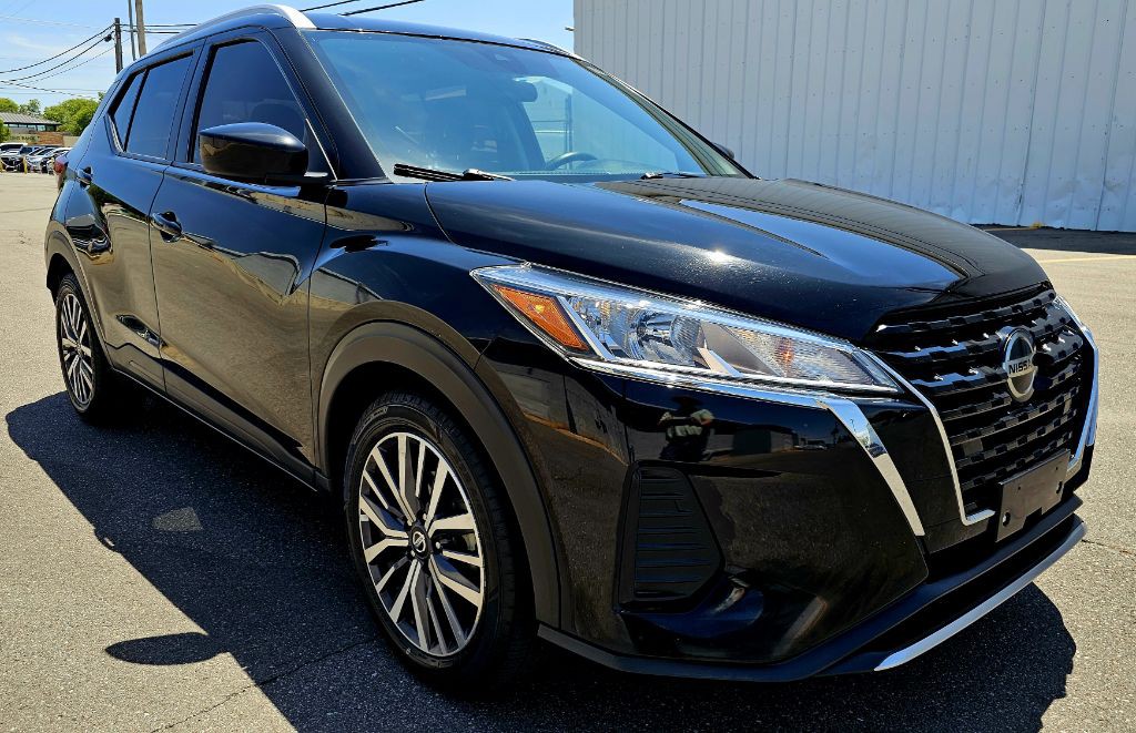 2021 Nissan Kicks Image 3