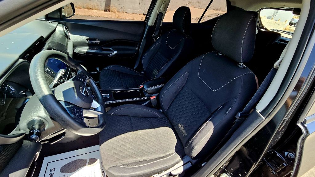 2021 Nissan Kicks Image 17