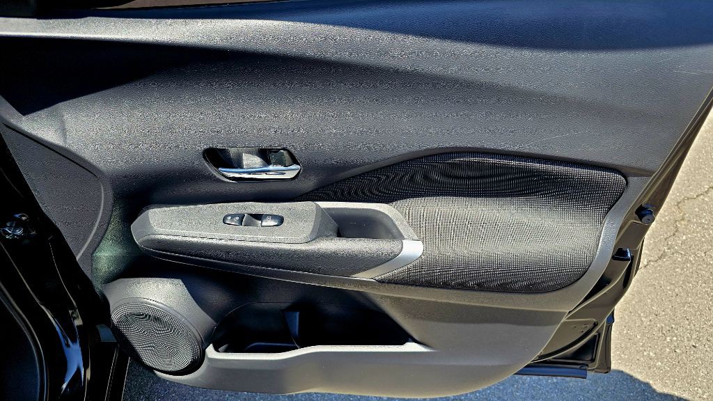 2021 Nissan Kicks Image 38