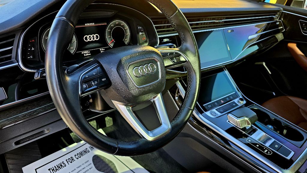 2022 Audi Q7 Image 12