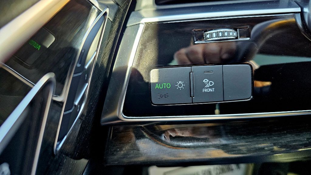 2022 Audi Q7 Image 13