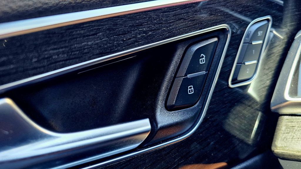 2022 Audi Q7 Image 14