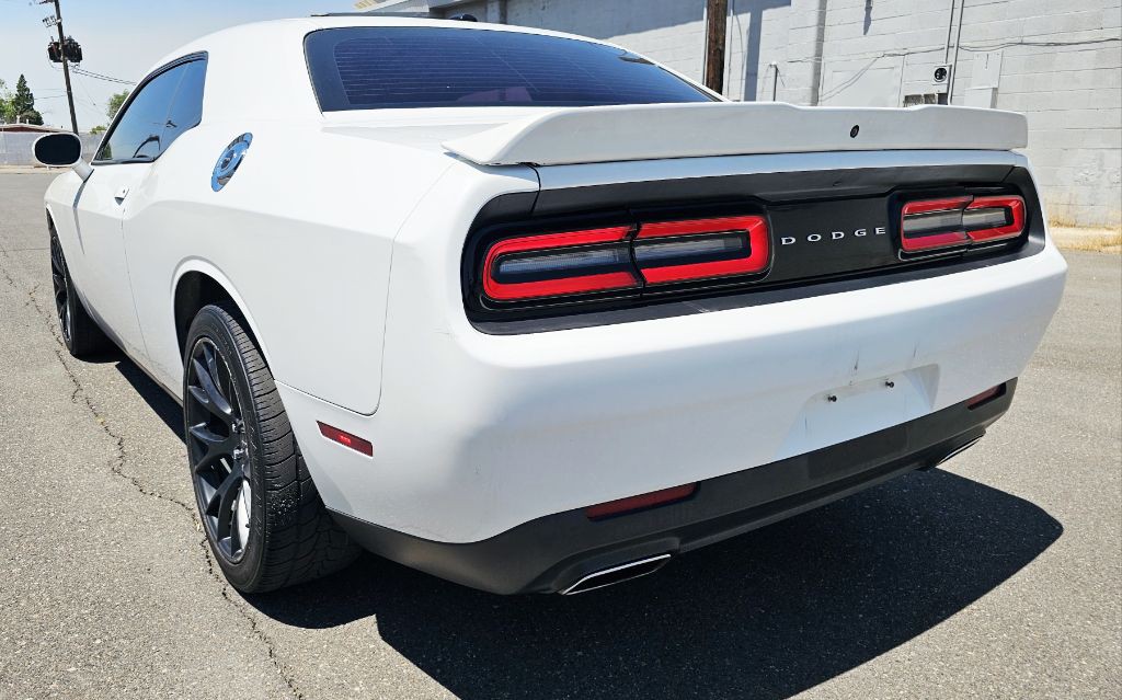 2018 Dodge Challenger Image 7