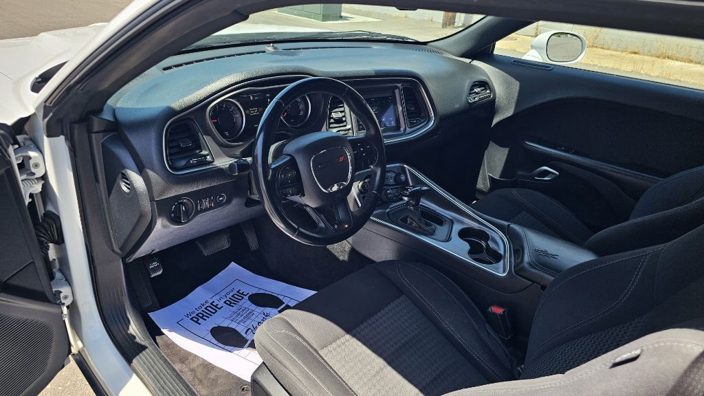 2018 Dodge Challenger Image 15