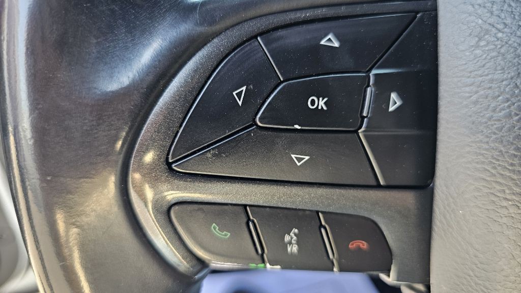 2018 Dodge Challenger Image 18