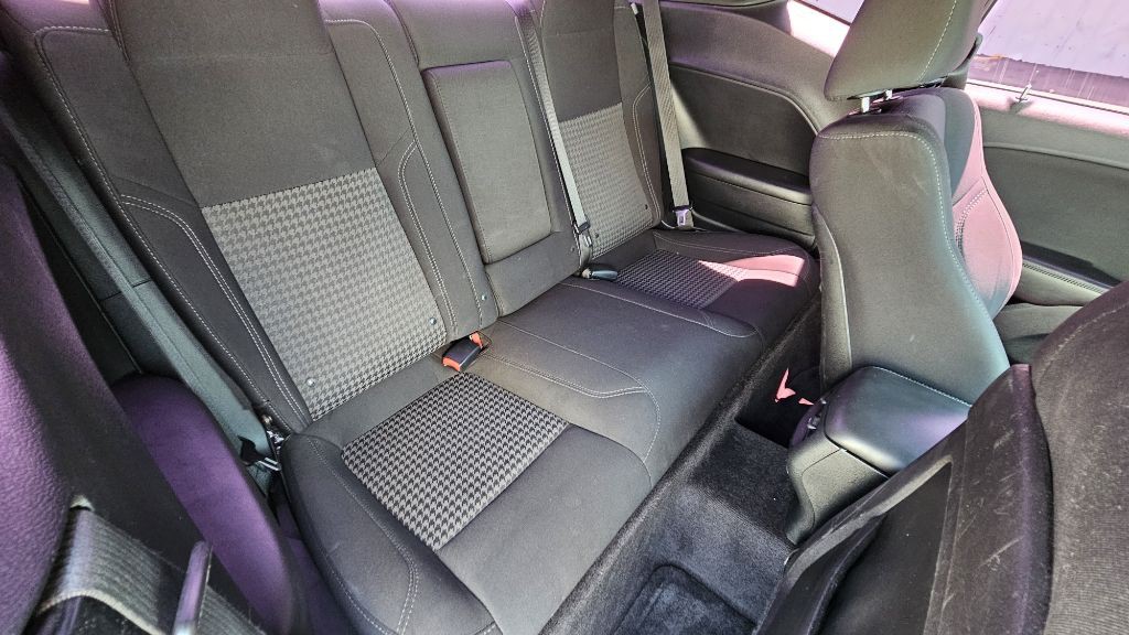 2018 Dodge Challenger Image 35