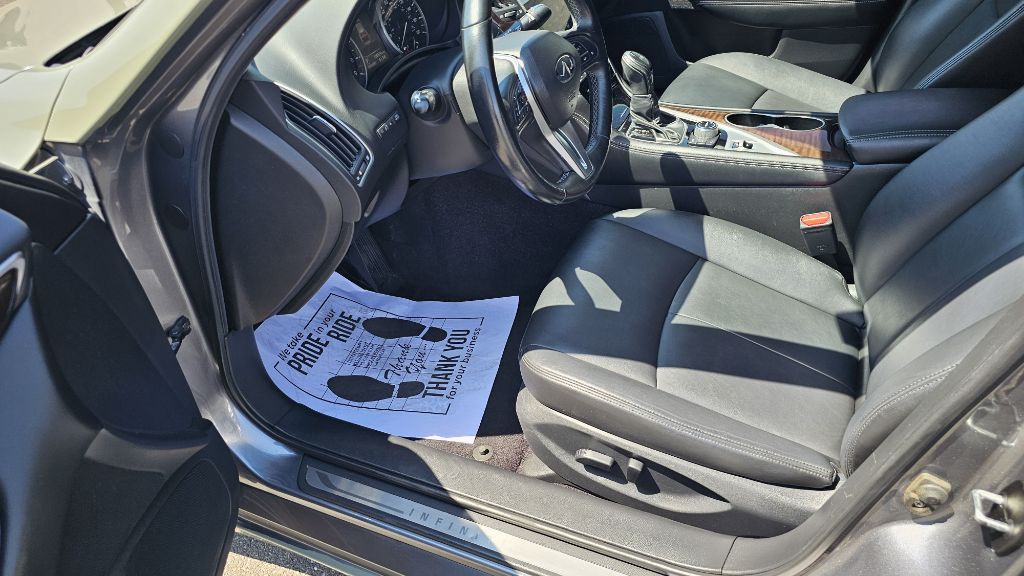 2018 INFINITI Q50 Image 16
