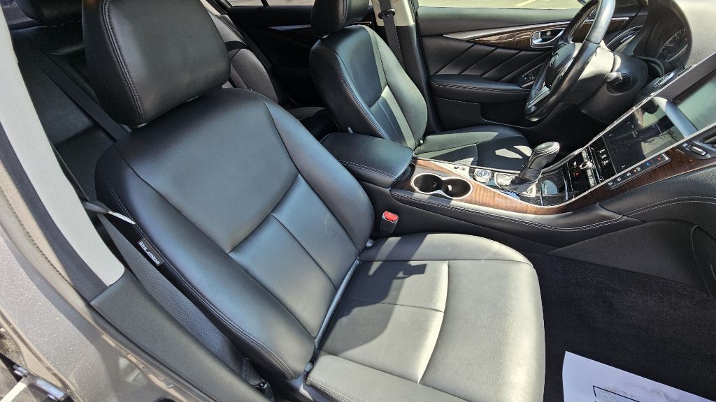 2018 INFINITI Q50 Image 40