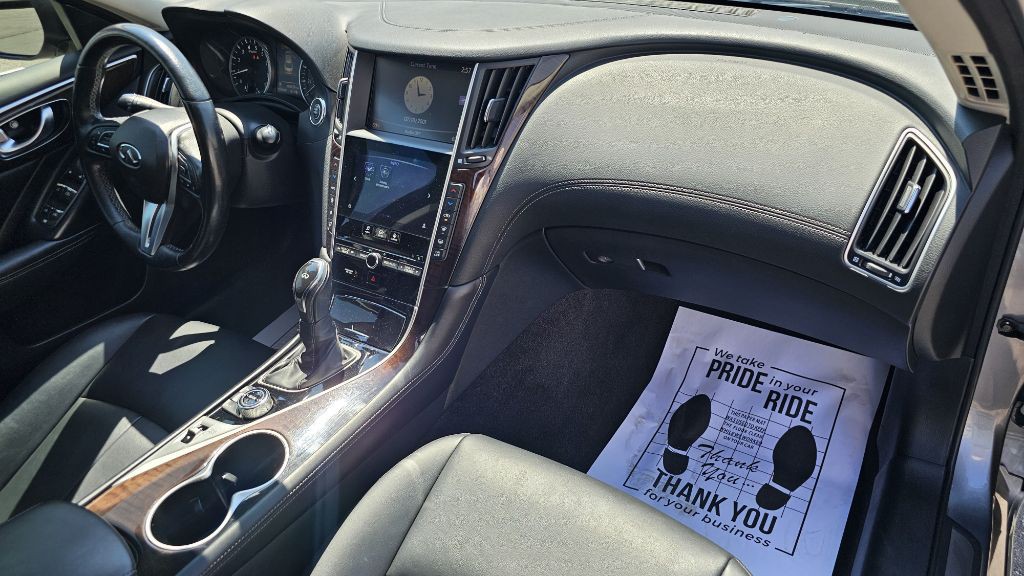 2018 INFINITI Q50 Image 38
