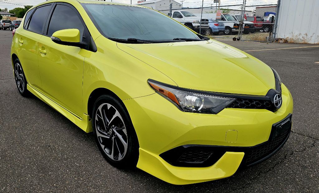 2016 Toyota Corolla Image 3