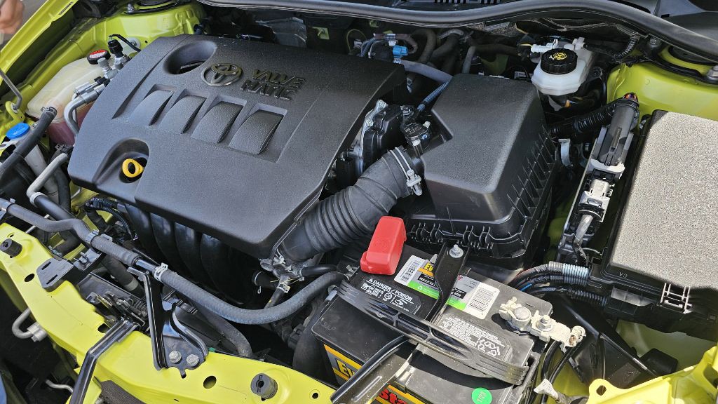 2016 Toyota Corolla Image 10