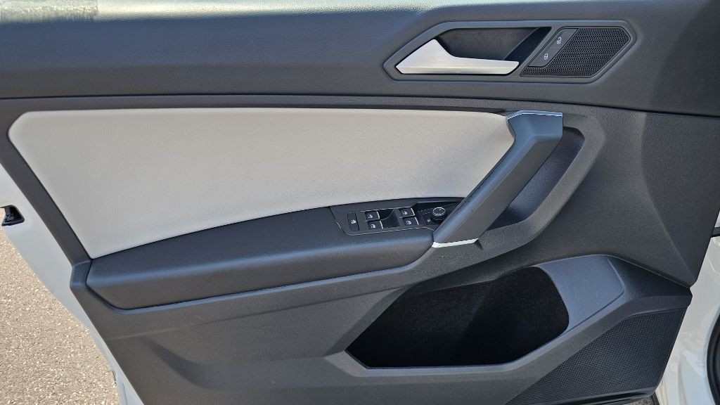 2020 Volkswagen Tiguan Image 30