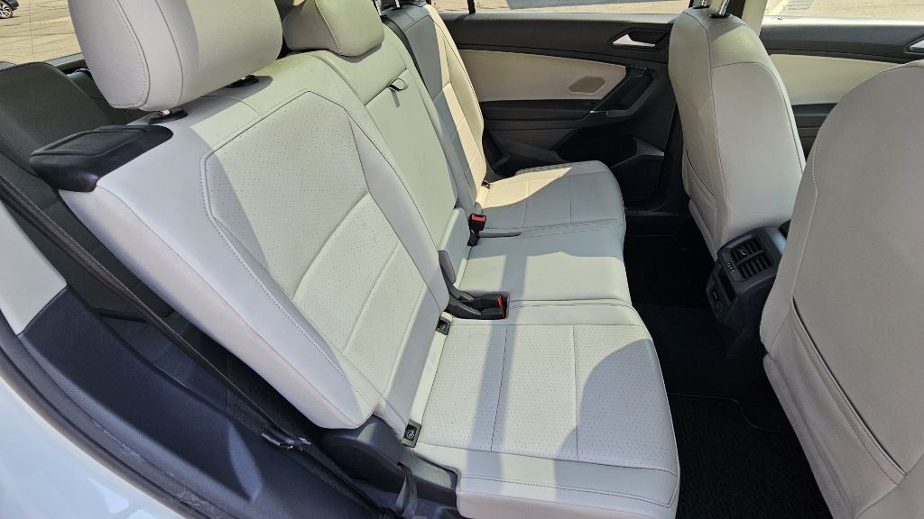 2020 Volkswagen Tiguan Image 44