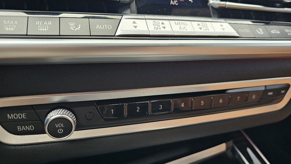 2019 BMW X5 Image 31