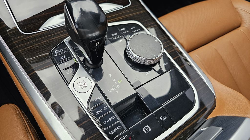 2019 BMW X5 Image 32