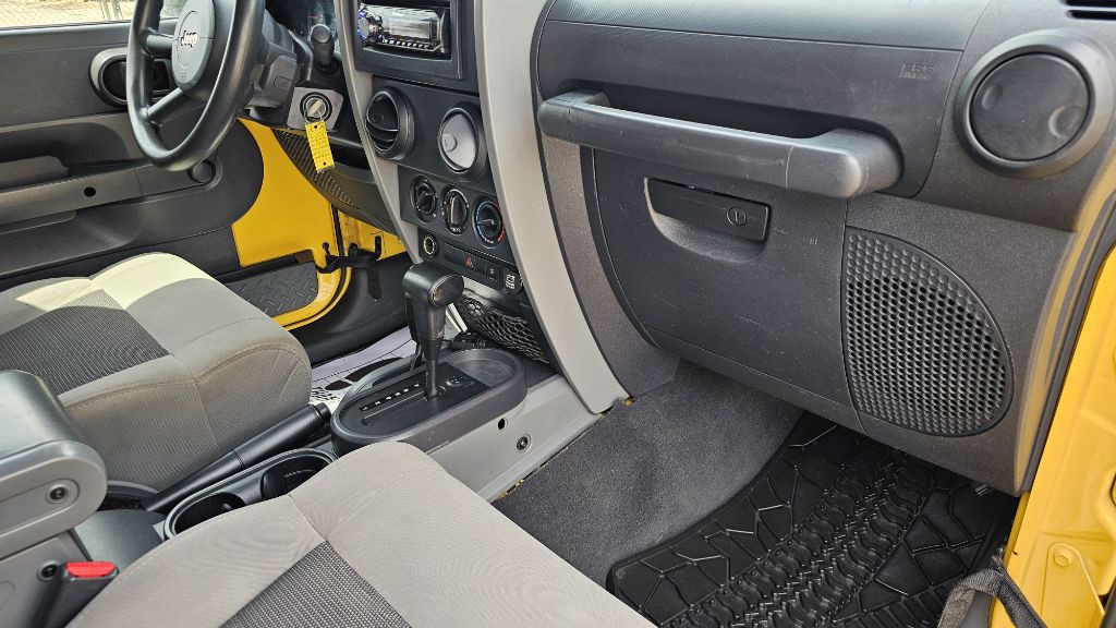 2009 Jeep Wrangler Unlimited Image 24