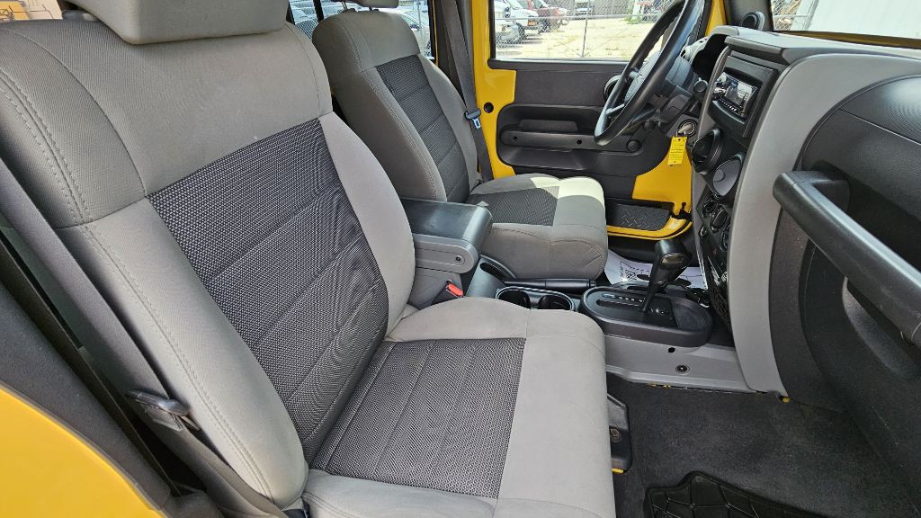 2009 Jeep Wrangler Unlimited Image 25
