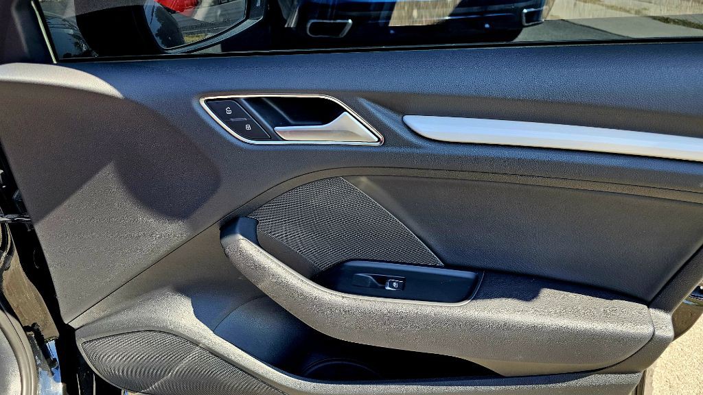 2018 Audi S3 Image 40