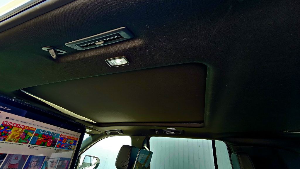 2023 GMC Yukon Image 38