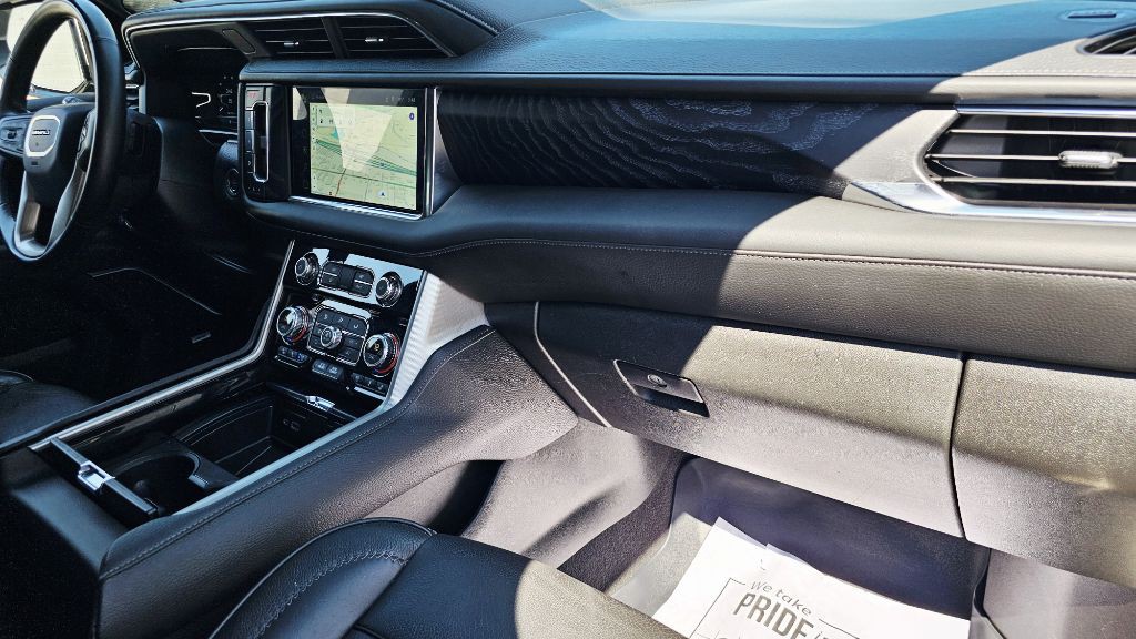 2023 GMC Yukon Image 45