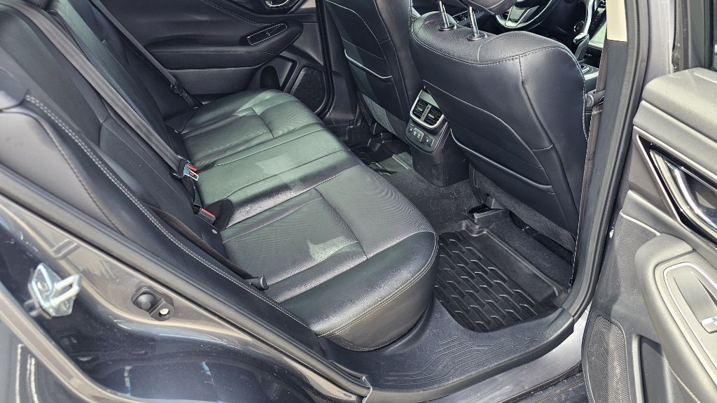 2022 Subaru Legacy Image 42