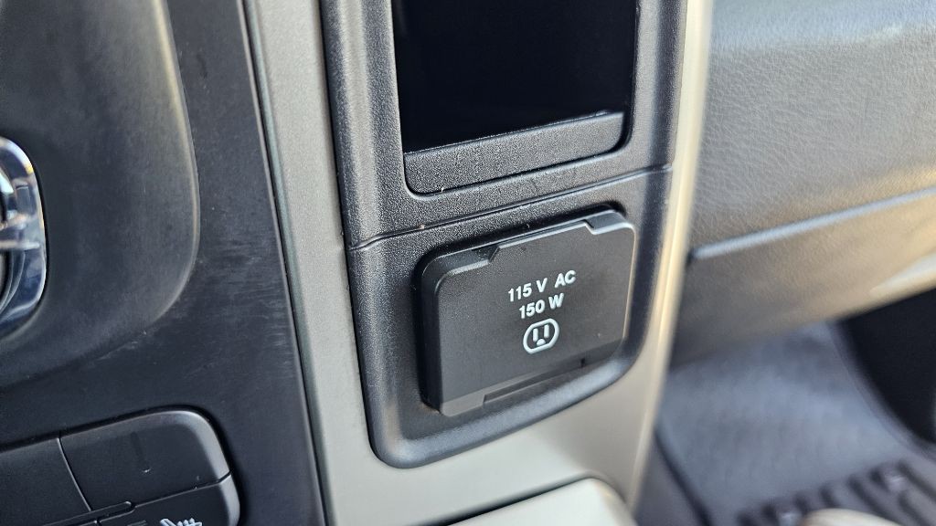 2018 RAM 1500 Image 25