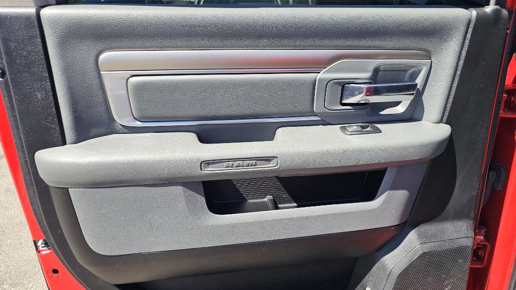 2018 RAM 1500 Image 33