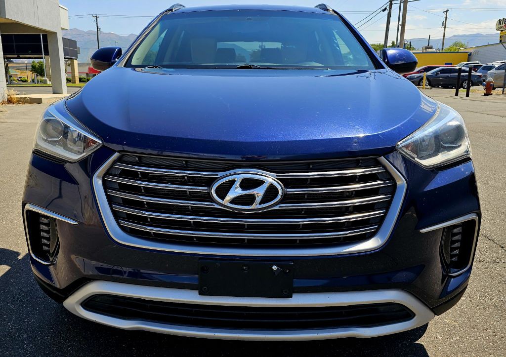 2018 Hyundai Santa Fe Image 2