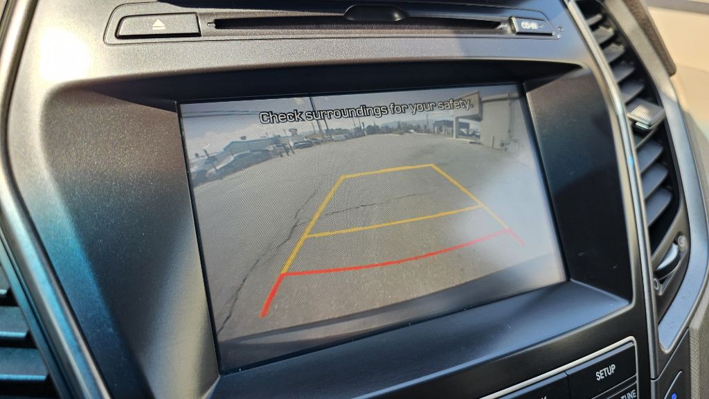 2018 Hyundai Santa Fe Image 22