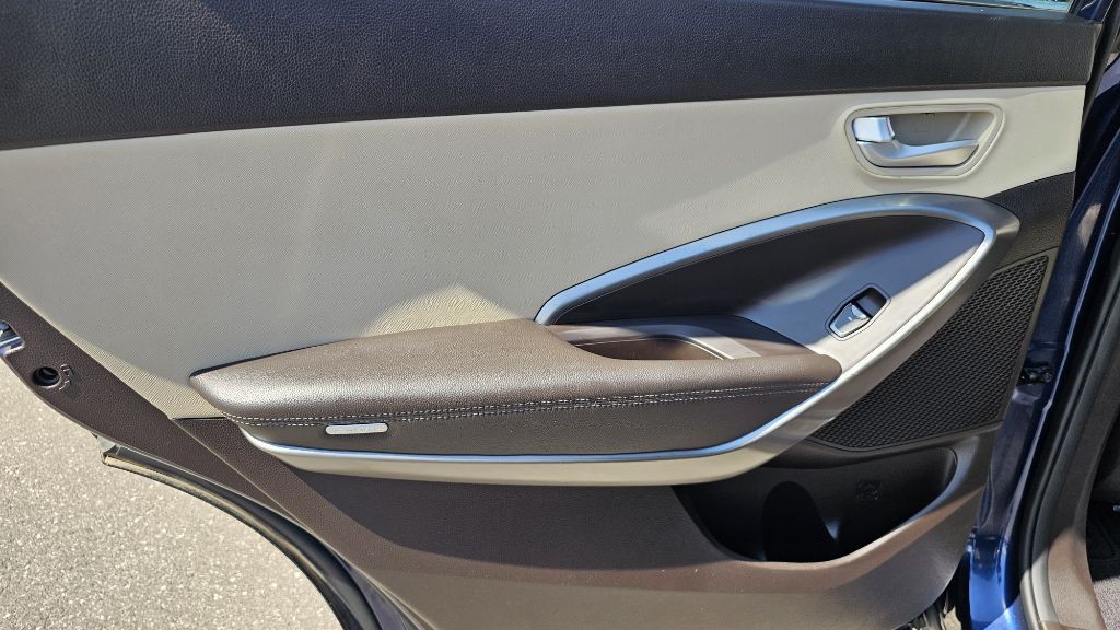 2018 Hyundai Santa Fe Image 36