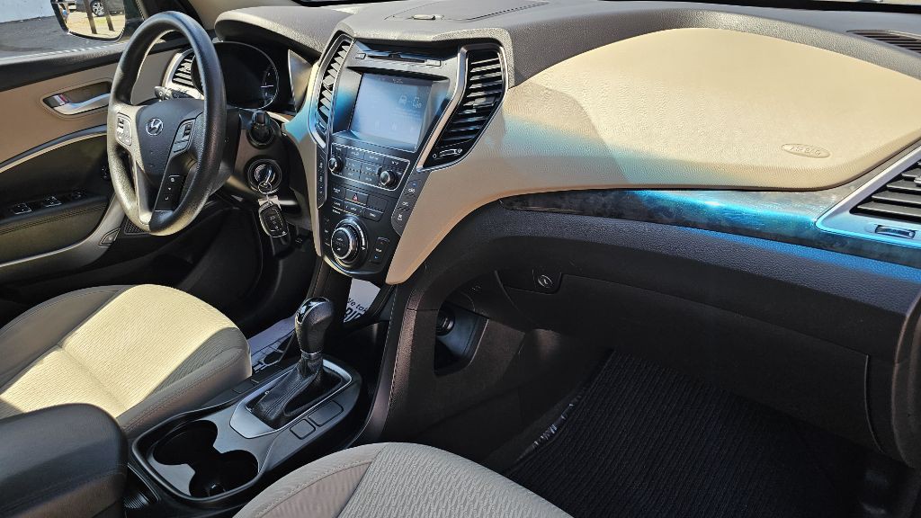 2018 Hyundai Santa Fe Image 41