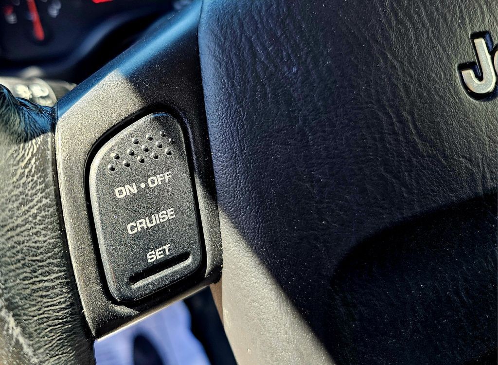 2005 Jeep Wrangler Image 13