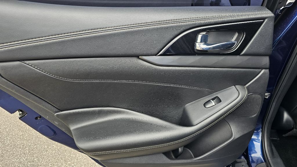 2020 Nissan Maxima Image 32