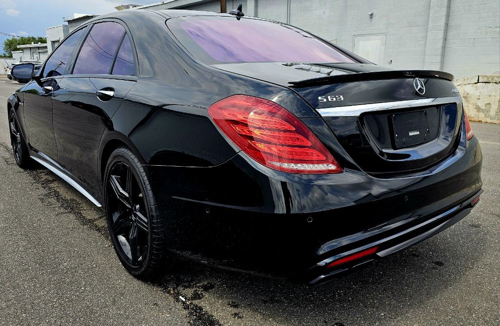 2015 Mercedes-Benz S-Class Image 7
