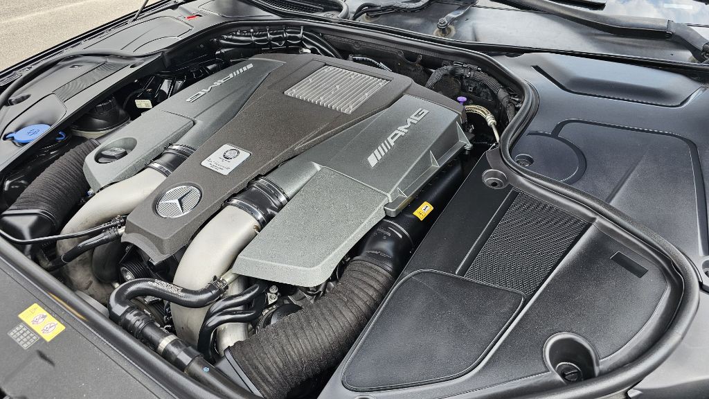 2015 Mercedes-Benz S-Class Image 9