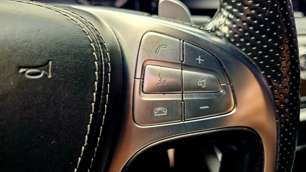 2015 Mercedes-Benz S-Class Image 16