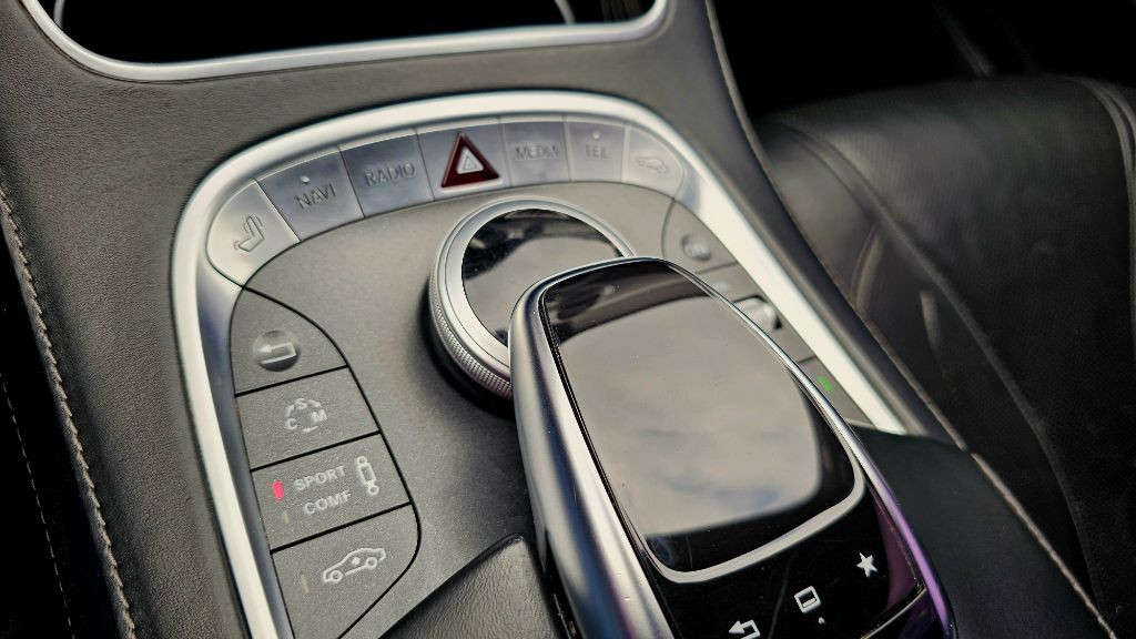 2015 Mercedes-Benz S-Class Image 26