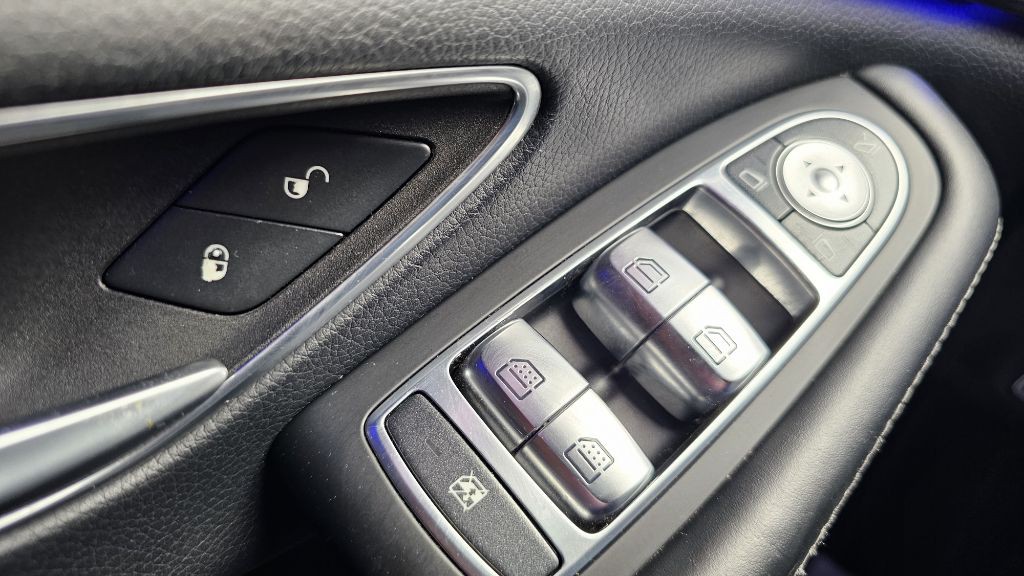 2015 Mercedes-Benz S-Class Image 31