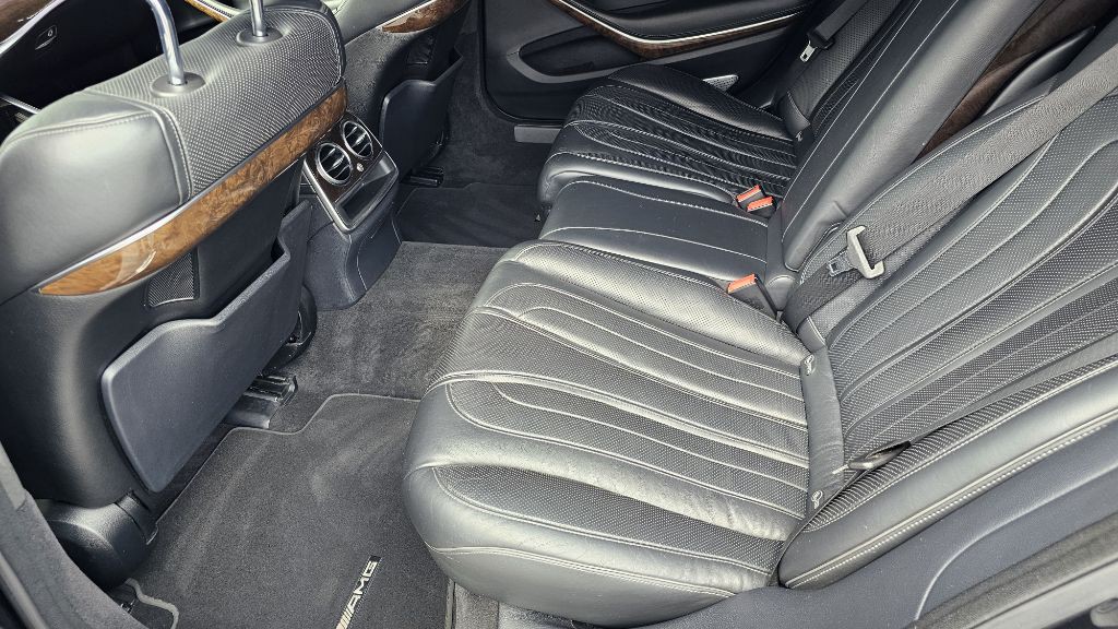2015 Mercedes-Benz S-Class Image 36