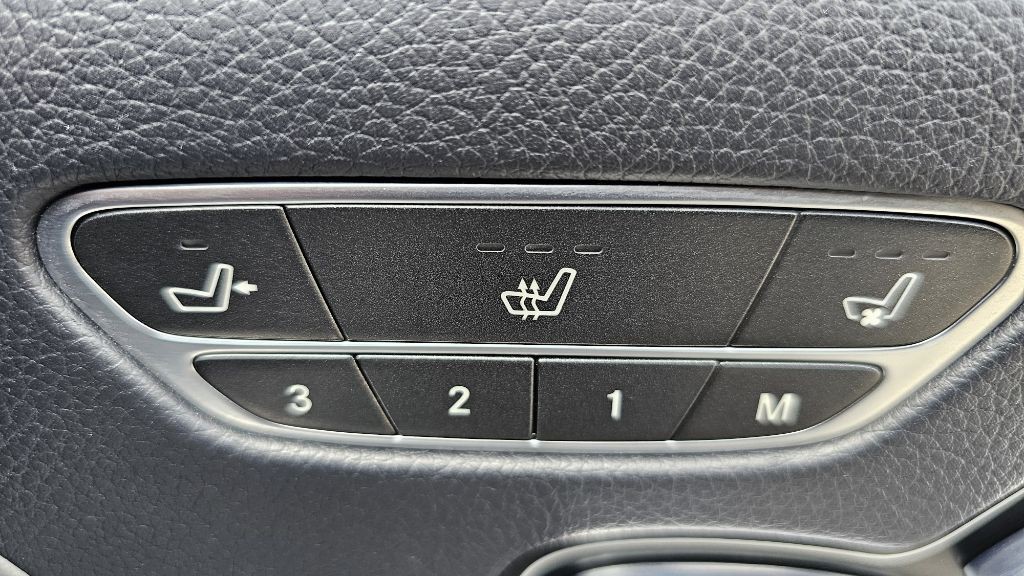 2015 Mercedes-Benz S-Class Image 48