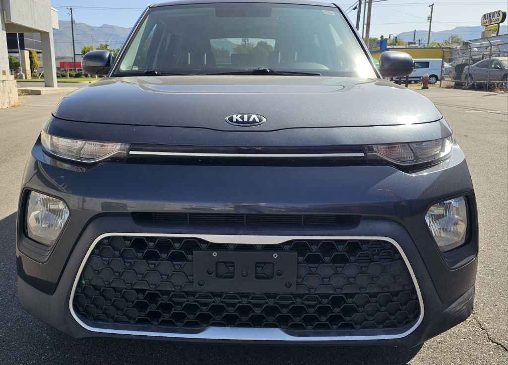 2020 Kia Soul Image 2
