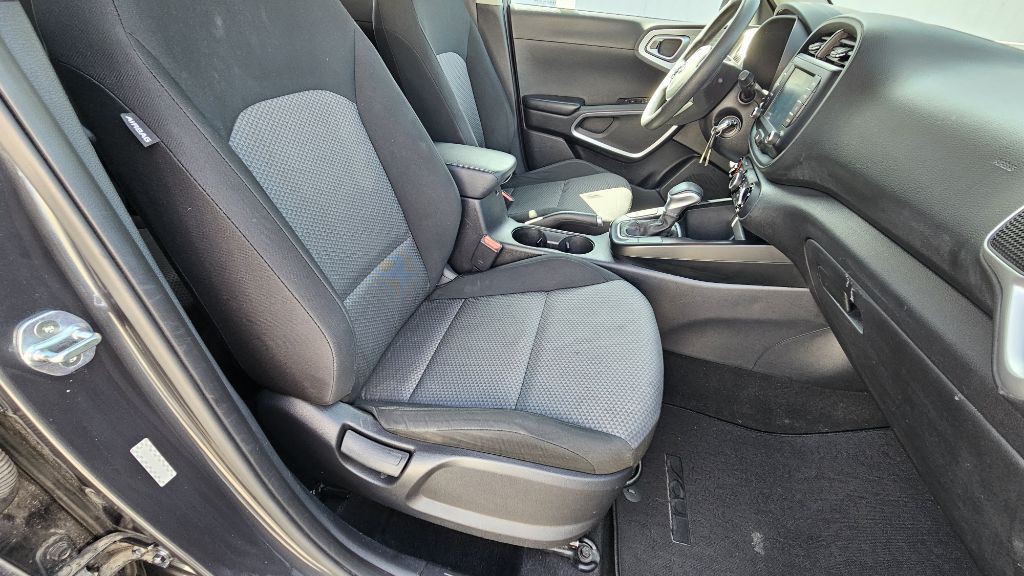 2020 Kia Soul Image 28