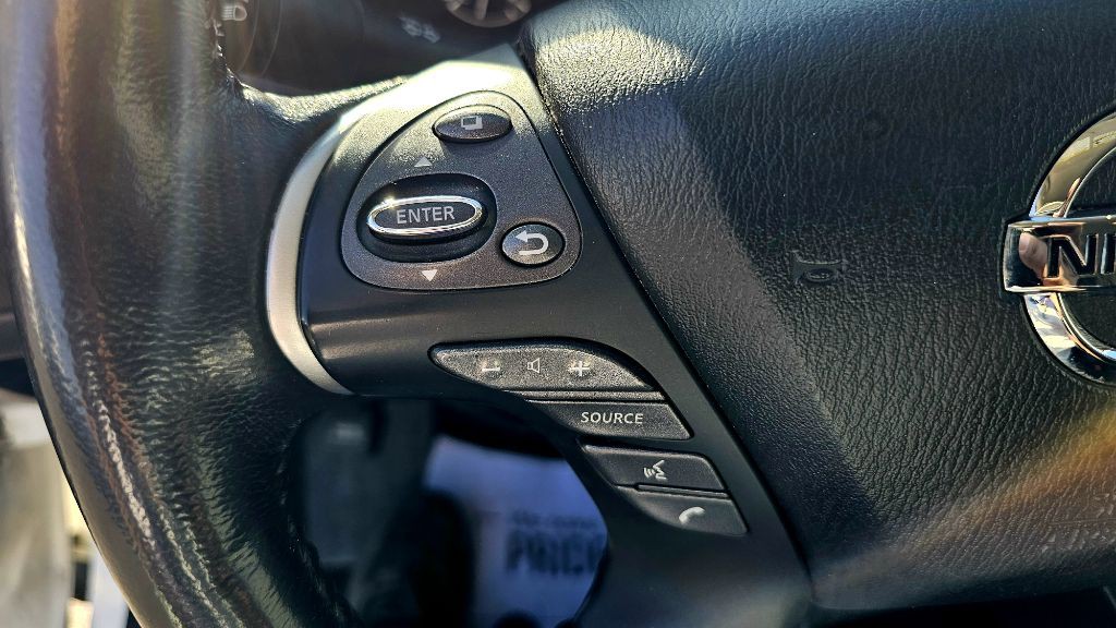 2019 Nissan Pathfinder Image 16